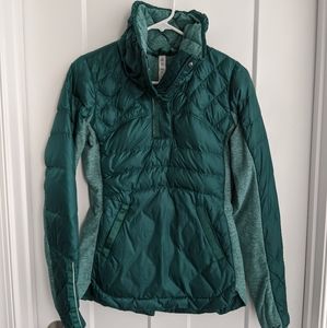 Lululemon Down for a Run Pullover in Forage Teal size 4